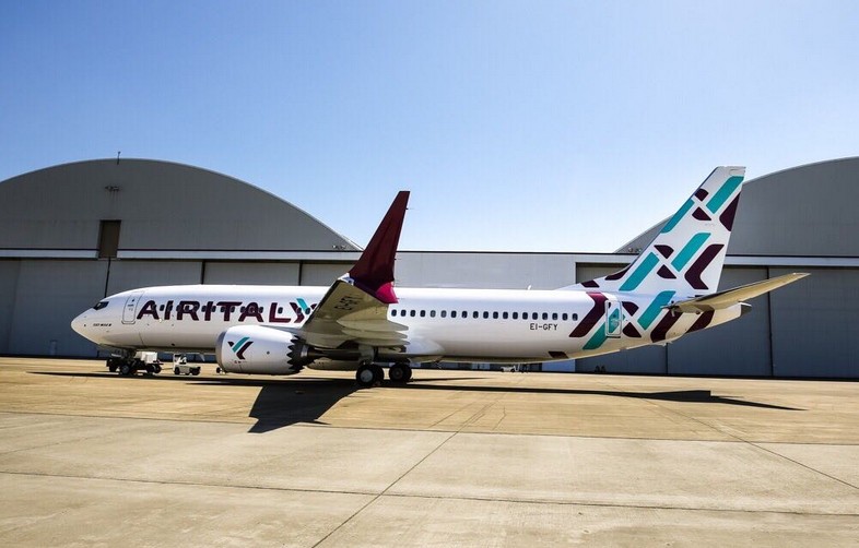 Air Italy Boeing 737 MAX 8