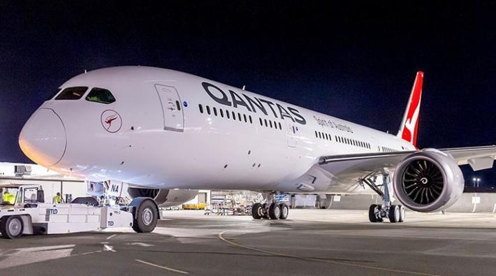 Qantas Boeing 787